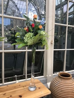 stunning vase arrangement for your wedding ceremony