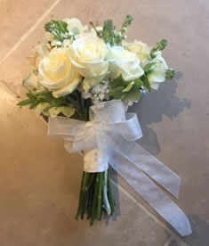 bridal flowers cream
